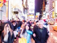 Des gens marchent à New York  // Source : pxhere