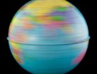 Un globe terrestre en rotation. // Source : Canva