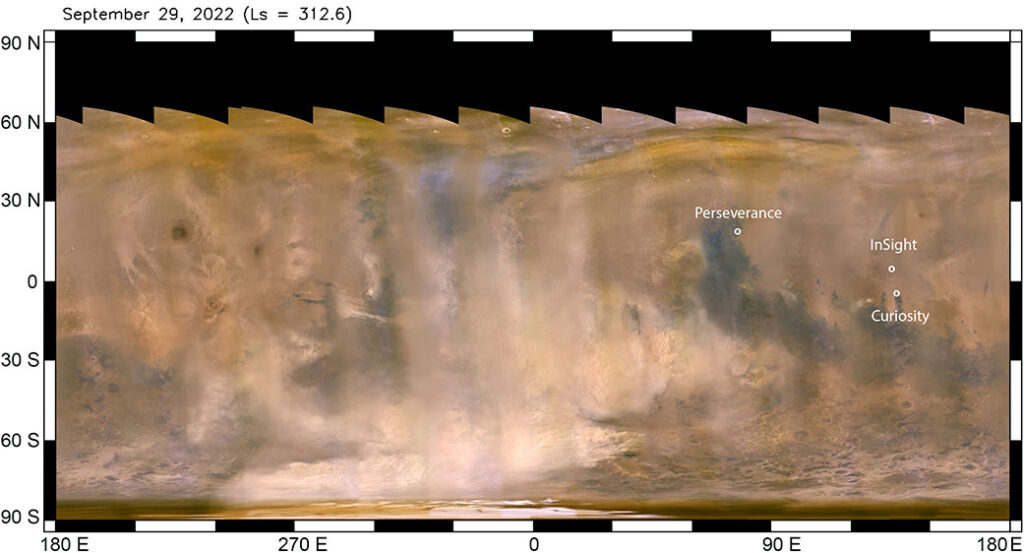 Les nuages beiges sont la tempête vue par MRO. // Source : NASA/JPL-Caltech/MSSS