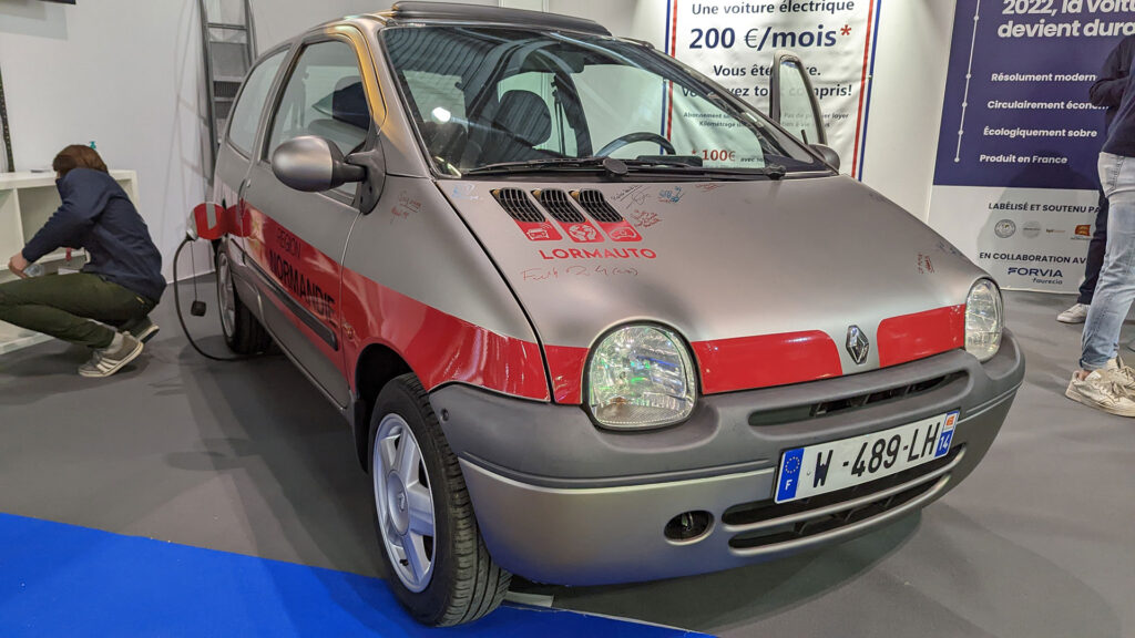 Lormauto et la Twingo 1 retrofit // Source : Raphaelle Baut