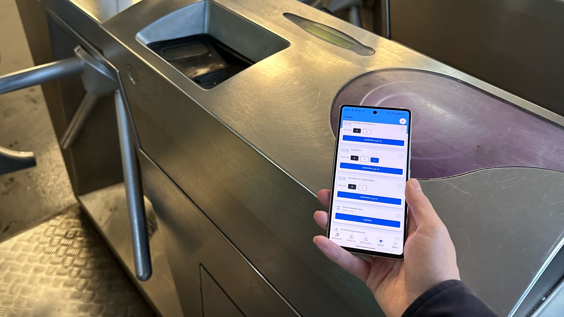 Comment recharger son passe Navigo avec un iPhone ou un smartphone Android Numerama