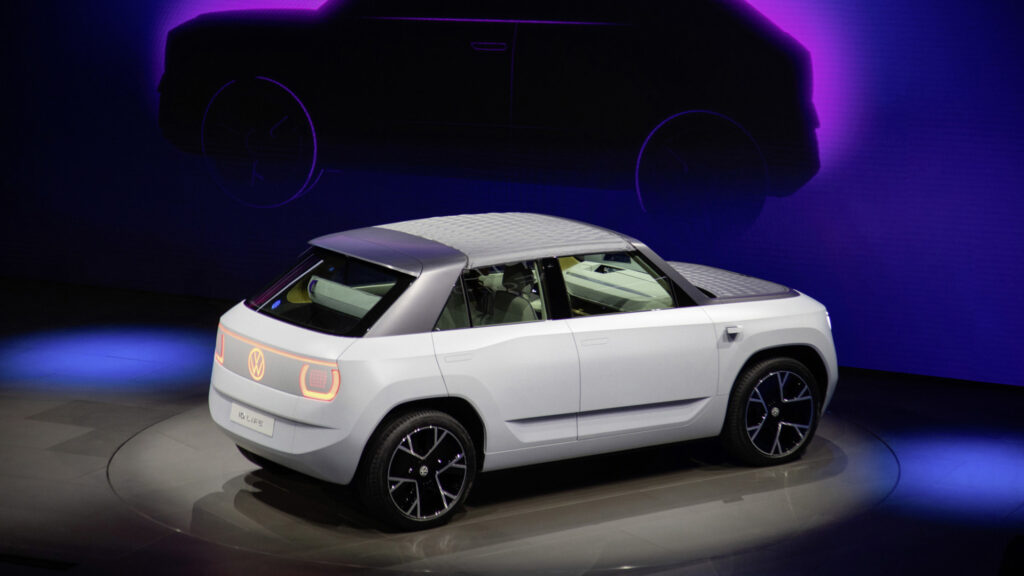 The entry-level concept presented by Volkswagen ID.  LIFE in 2021 // Source: Volkswagen