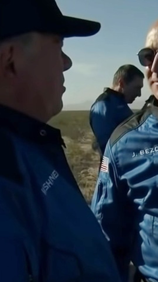 William Shatner, Jeff Bezos // Source : Blue Origin