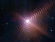 Wolf-Rayet 140. // Source : NASA, ESA, CSA, STScI, JPL-Caltech (image recadrée)