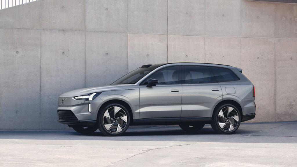 Volvo EX90. // Source : Volvo