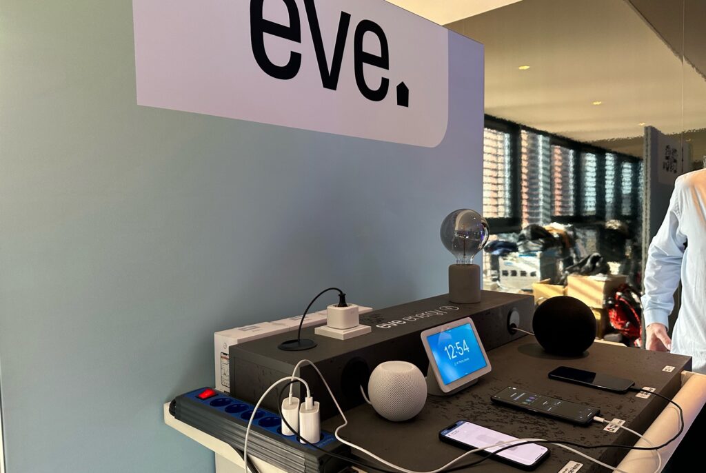 Eve est un des grands gagnants de Matter. Ses produits ne fonctionnaient qu’avec Apple Home avant, ils marcheront bientôt avec tous les systèmes. // Source : Numerama