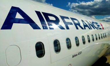 Source : Vicuna R Source : Vicuna R