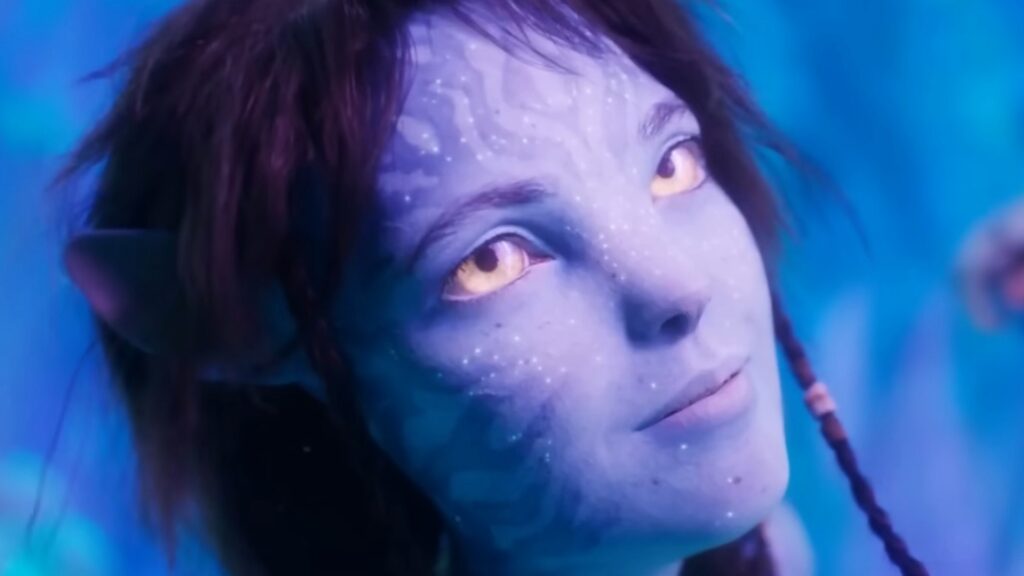 Kiri dans Avatar 2 : La Voie de l'Eau. // Source : Disney