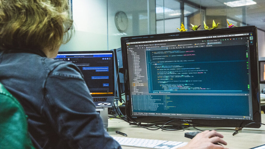 Au fait, pourquoi le langage informatique C s'appelle C ? - Numerama