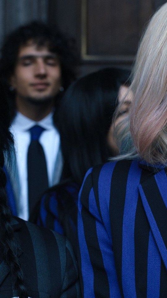Mercredi et Enid dans la série Netflix // Source : Netflix