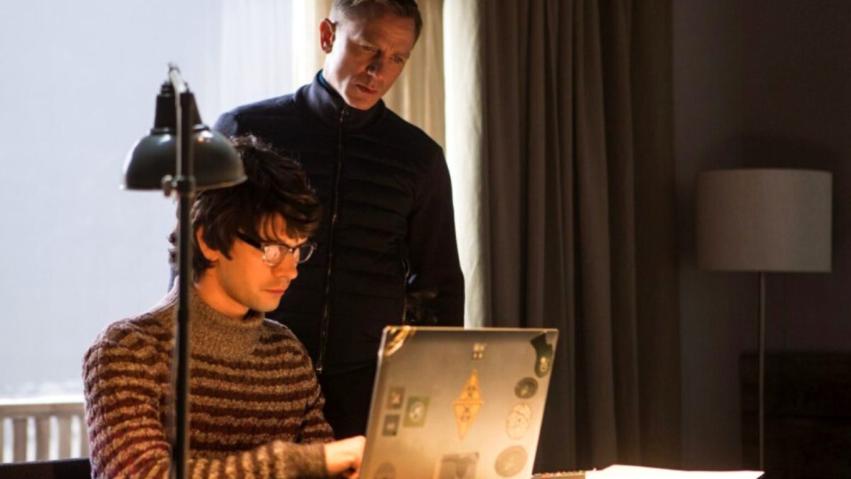 Q dans 007 // Source : 007 Spectre / Sony