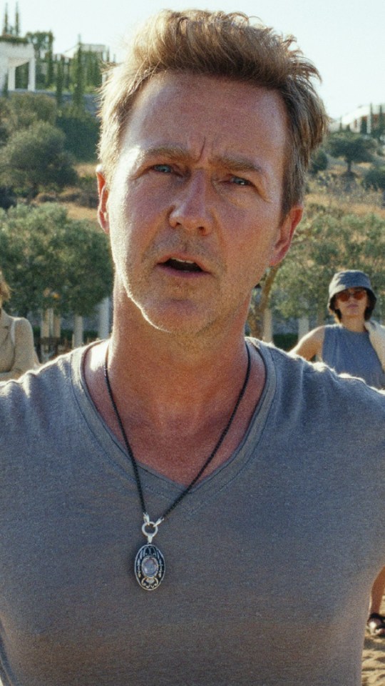 Edward Norton dans Glass Onion // Source : Netflix