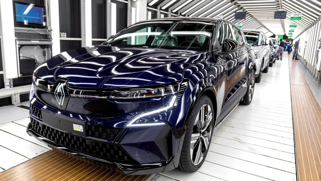 Usine d'assemblage Renault Mégane E-Tech // Source : Renault Usine d'assemblage Renault Mégane E-Tech // Source : Renault