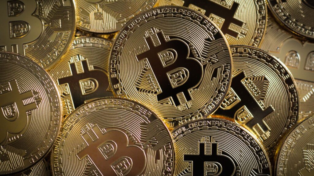 Le bitcoin, la plus connue des crypto-monnaies // Source : Canva