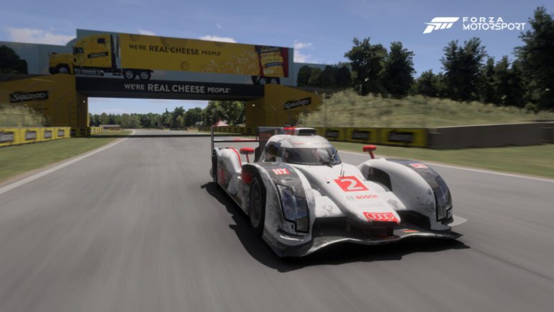 Forza Motorsport est à la fois spectaculaire et ennuyant