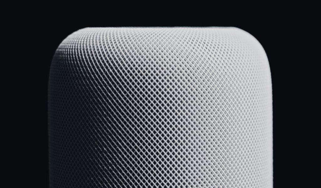 Le HomePod 2 version blanc. // Source : Thomas Ancelle / Numerama