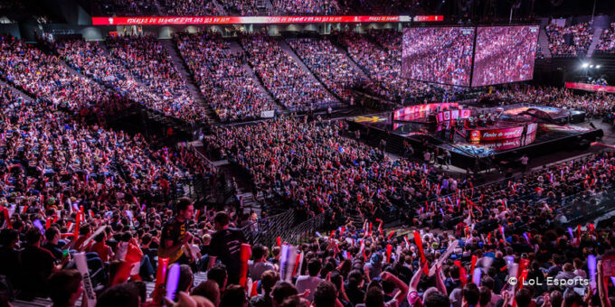 Un évènement League of Legends à Paris. // Source : Accor Hotel Arena Un évènement League of Legends à Paris. // Source : Accor Hotel Arena