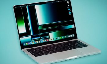 2023 MacBook Pro는 완전히 검은 키보드로 전임자의 디자인을 취합니다. // 출처 : Thomas Ancelle / Numerama