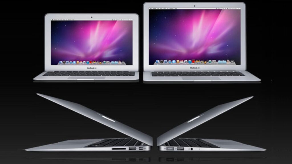 Le MacBook Air de 2010 a été lancé en deux tailles. // Source : Apple