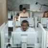 Des membres d'un call center // Source : Pexels