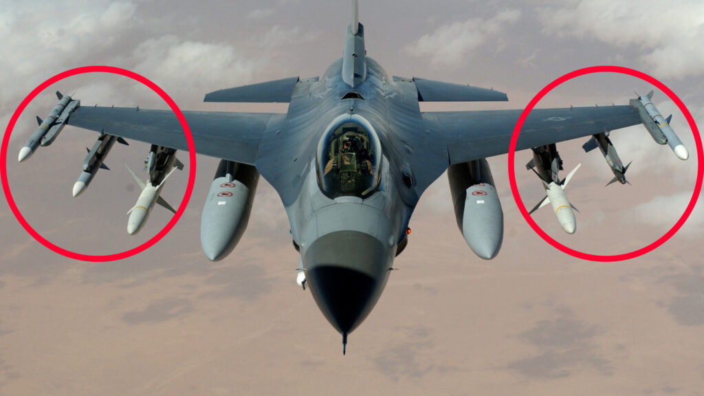 Le débat portait sur le déploiement de missiles sur différents ports du modèle F-16A. // Source : Wikimedia Commons