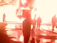 Un incendie dans une raffinerie au nord de l'Iran. // Source : Twitter / Babak Taghvaee