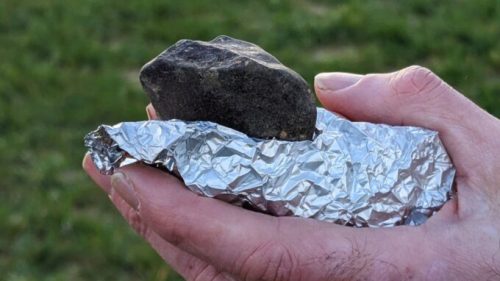 La météorite. // Source : FRIPON/Vigie-Ciel