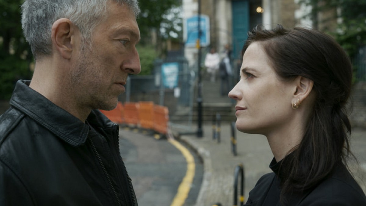 Vincent Cassel et Eva Green dans Liaison // Source : Apple TV+