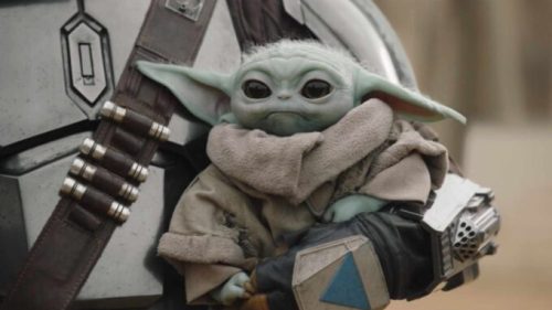 The Mandolarian : la série avec Baby Yoda bientôt diffusée gratuitement en  France - Elle