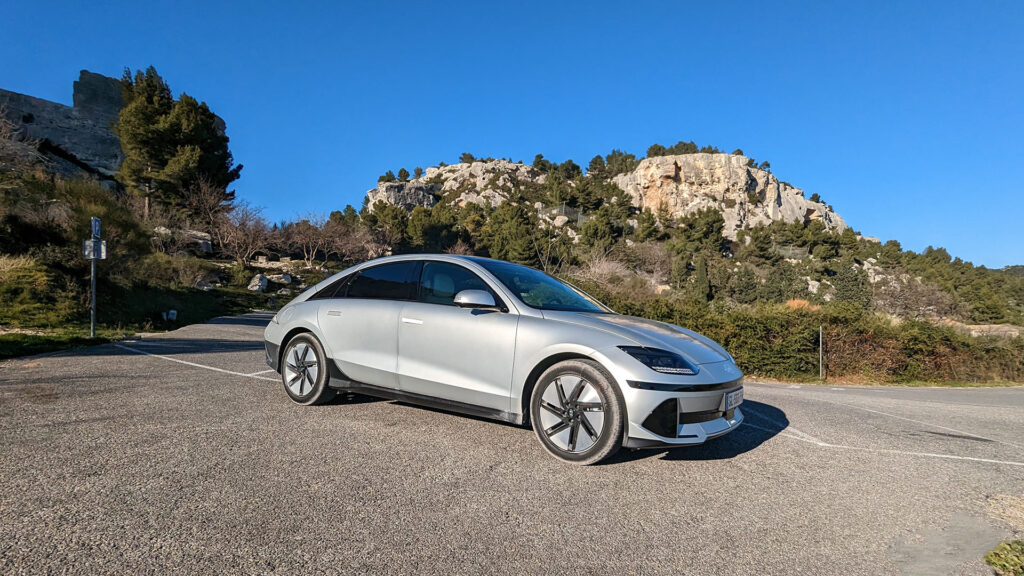 Test routier de la Hyundai Ioniq 6  // Source : Raphaelle Baut