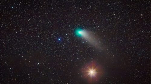 La comète ZTF et Mars. // Source : Flickr/CC/Eduardo Unda-Sanzana (photo recadrée)