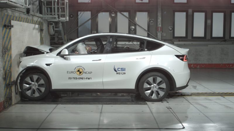 Le système FSD de Tesla « dangereux » selon Euro NCAP ? L’organisme force un peu le trait