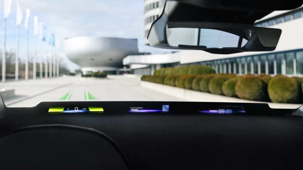 Le BMW Panoramic Vision en action // Source : BMW