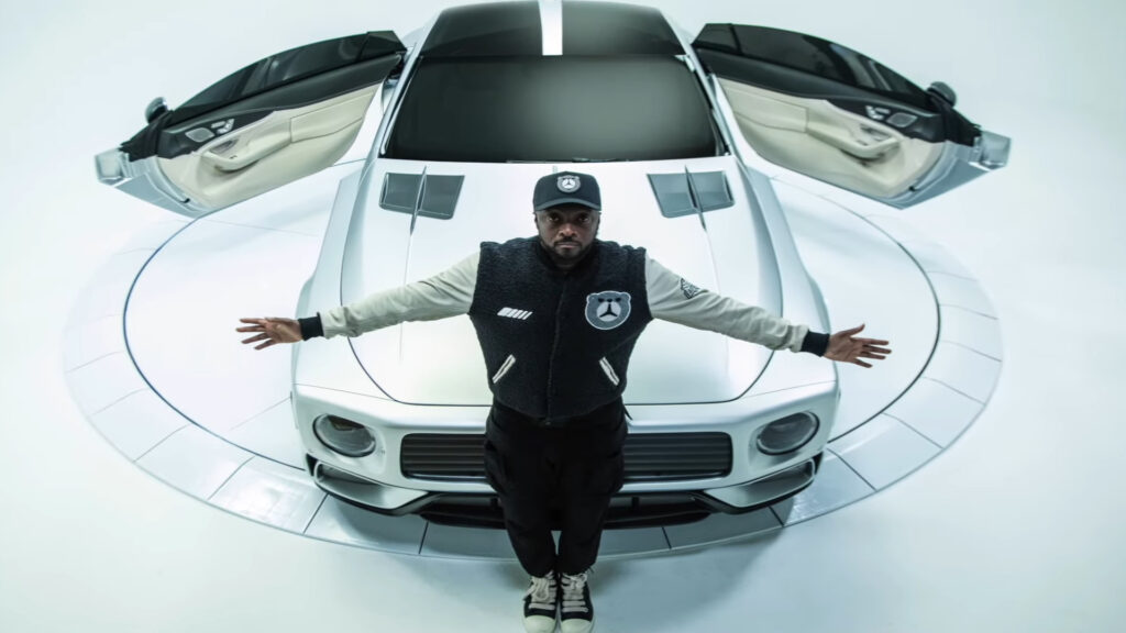 Le chanteur Will.I.am et son one-off, la WILL.I.AMG // Source : Mercedes-Benz