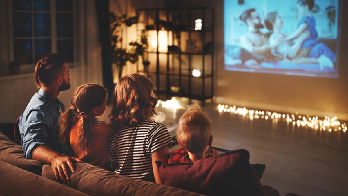 Soirée cinéma // Source : Adobe Stock