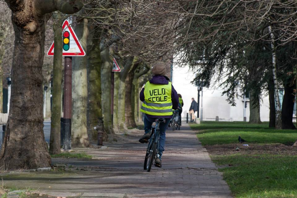 Les élèves de la vélo-école de Montreuil // Source : Thomas Dusseau, réutilisation autorisée par l'association pour Numerama