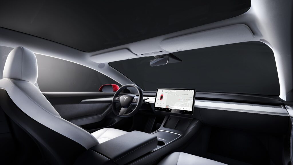 L'intérieur de la Tesla Model 3 // Source : Tesla