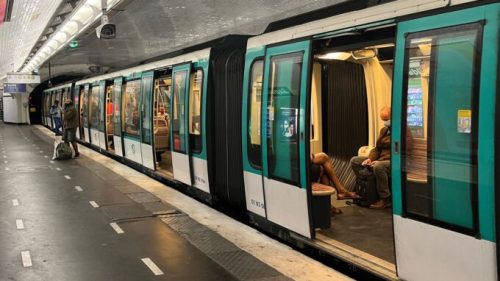 Le métro République à Paris. // Source : Wikimédias