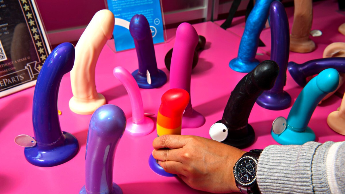 Des sextoys ont été envoyé à un propagandiste russe. // Source : Flickr