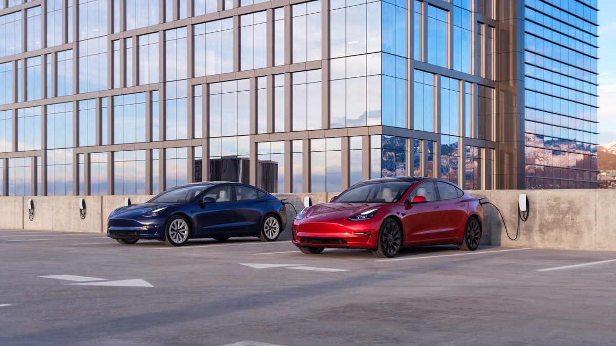 Tesla Model 3 // Source : Tesla