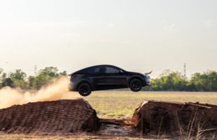 Tesla Model Y n'a peur d'aucun concurrent // Source : Tesla 