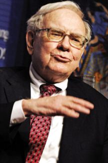 Warren Buffett en 2010 // Source : Flickr/CC/sirenmedia