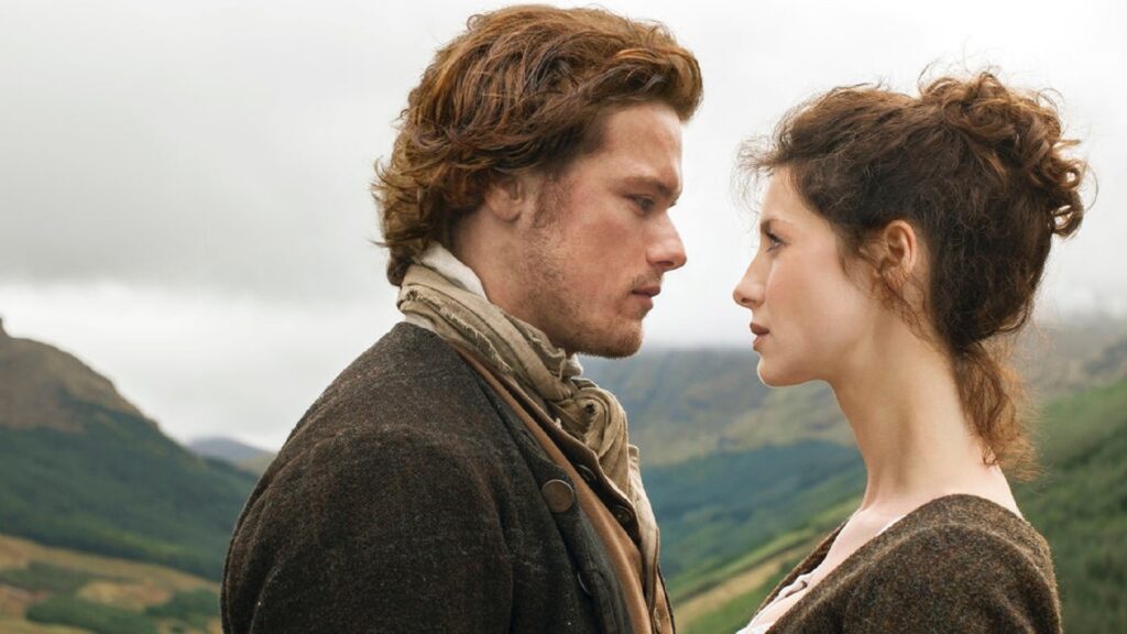 La série Outlander est portée par Caitriona Balfe et Sam Heughan. // Source : Starz