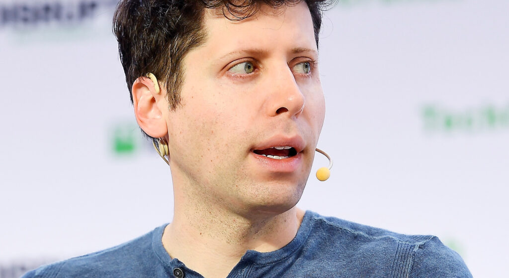 Sam Altman worries about the harmful consequences of AGI.  // Source: Leoboudv / Wikimedia