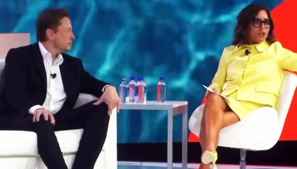 Linda Yaccarino et Elon Musk lors d'une interview, le 18 avril 2023 // Source : YouTube / Elon Alerts