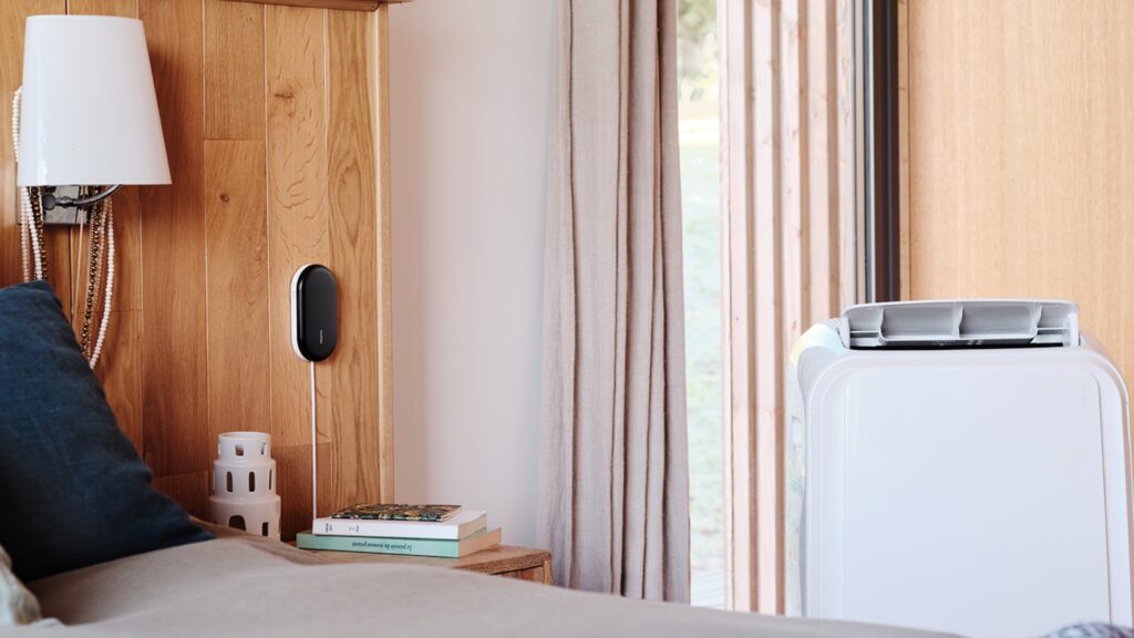 The Netatmo box can also control portable air conditioners.  // Source: Netatmo