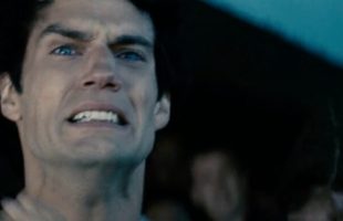 Henry Cavill dans Man of Steel // Source : Capture YouTube