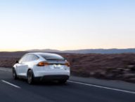 Conduire une voiture électrique peut réduire les risques pour la santé autour de soi // Source : Tesla
