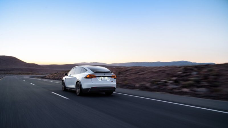 Conduire une voiture électrique peut vraiment sauver des vies