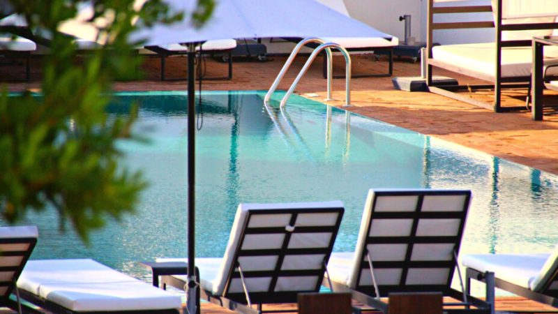 Le fisc a débusqué 120 000 piscines non déclarées avec l’intelligence artificielle